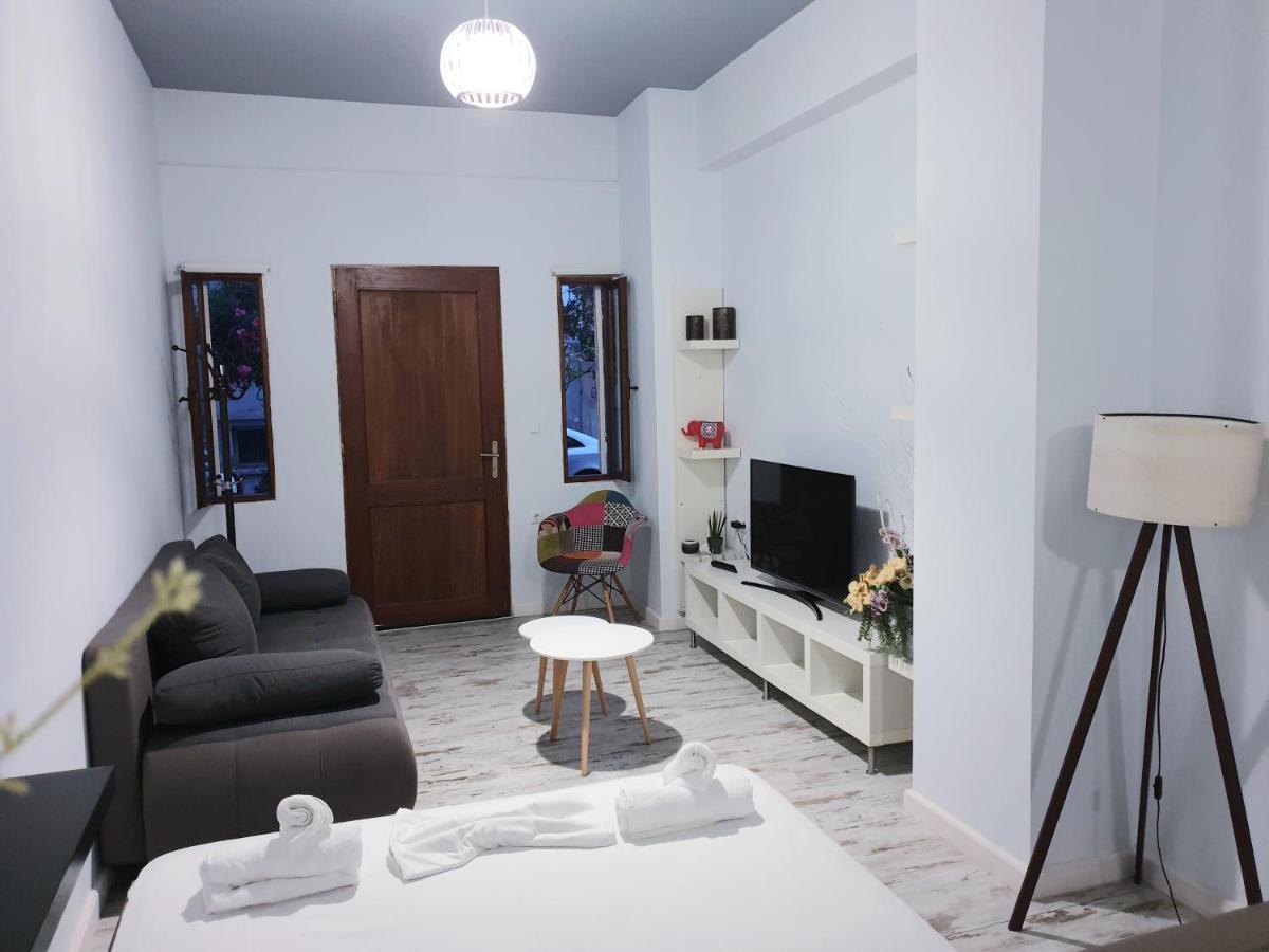 קלמאטה Anastasis Garden Room מראה חיצוני תמונה