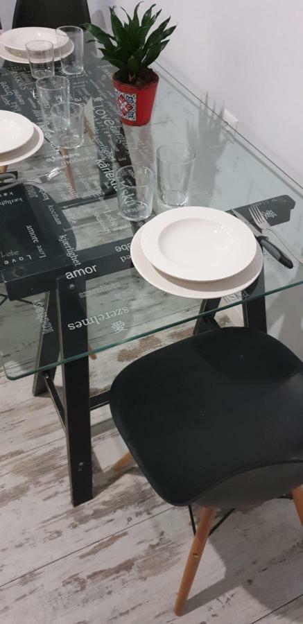 קלמאטה Anastasis Garden Room מראה חיצוני תמונה